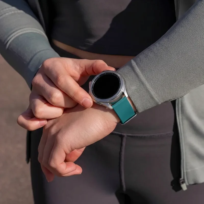 OnePlus Watch 4 - 47mm Sportarmband (Grün-Blau)