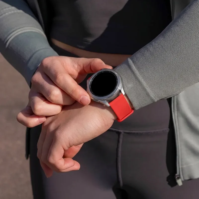OnePlus Watch 4 - 47mm Sportarmband (Rot)