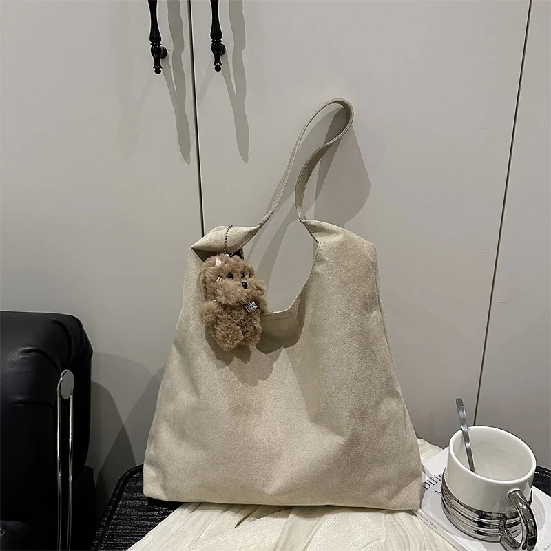 Wildleder Slouchy Hobo Bag Karnz