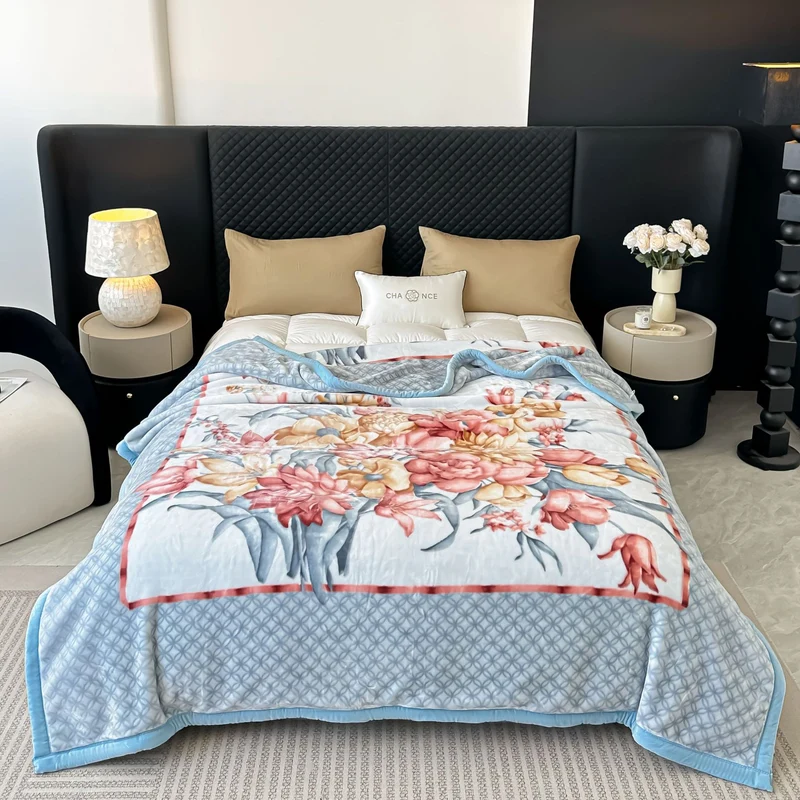 Blumengemusterte Fleece-Wurfdecke Karnz