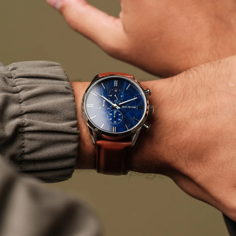 Holzkern Naturalist Herrenuhr • Echtmarmor-Zifferblatt • Chronograph-Optik