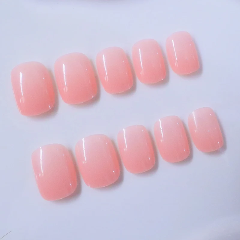 Natürlicher Finish-Nagellack Karnz