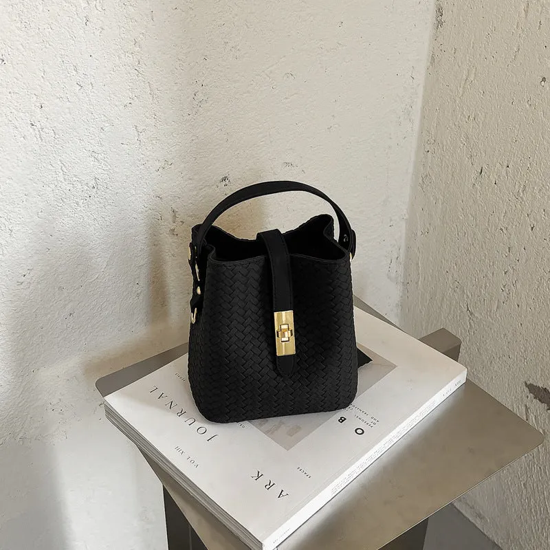 Gewebte Leder Eimer-Handtasche