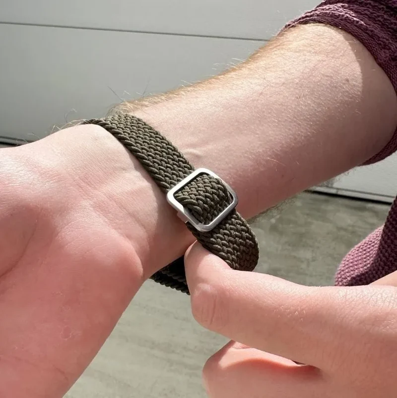 Coros Pace 4 Pro Verstellbar-Geflochtenes Armband (Grün)