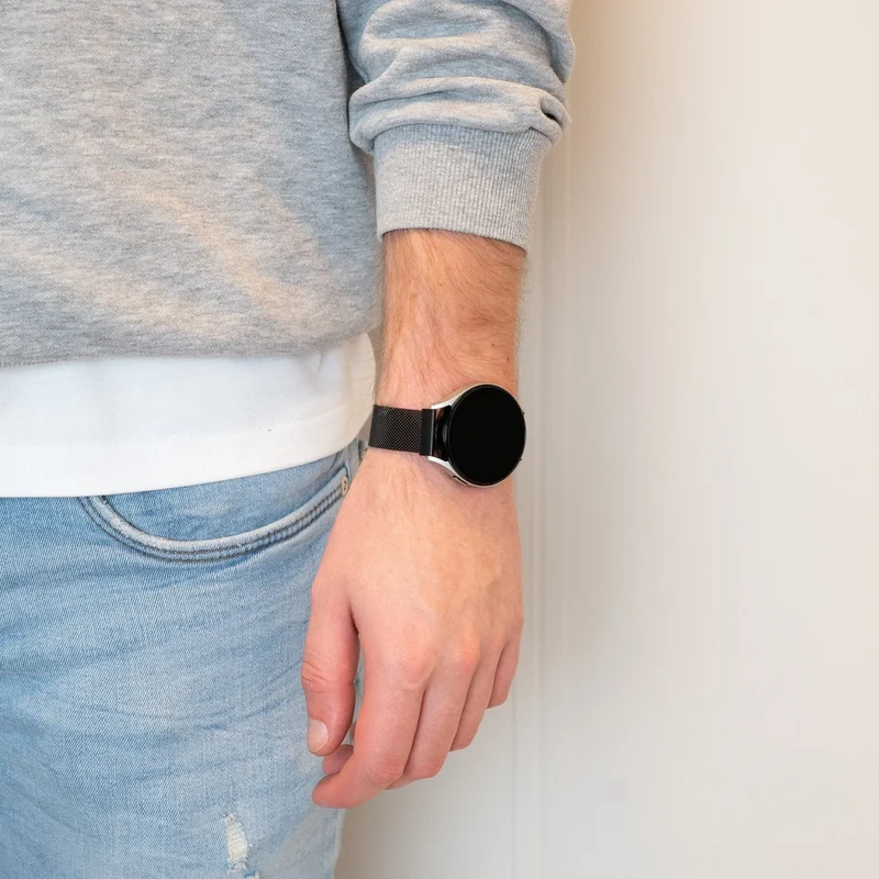 Bandz Coros Pace 4 Pro Milanese Loop Armband (Schwarz)