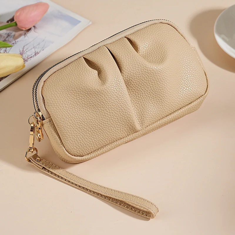Texturierte Reißverschluss-Clutch Tasche