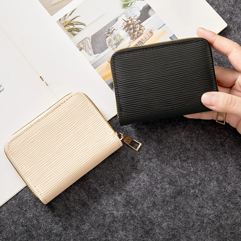 Stylische Reißverschluss-Wallet