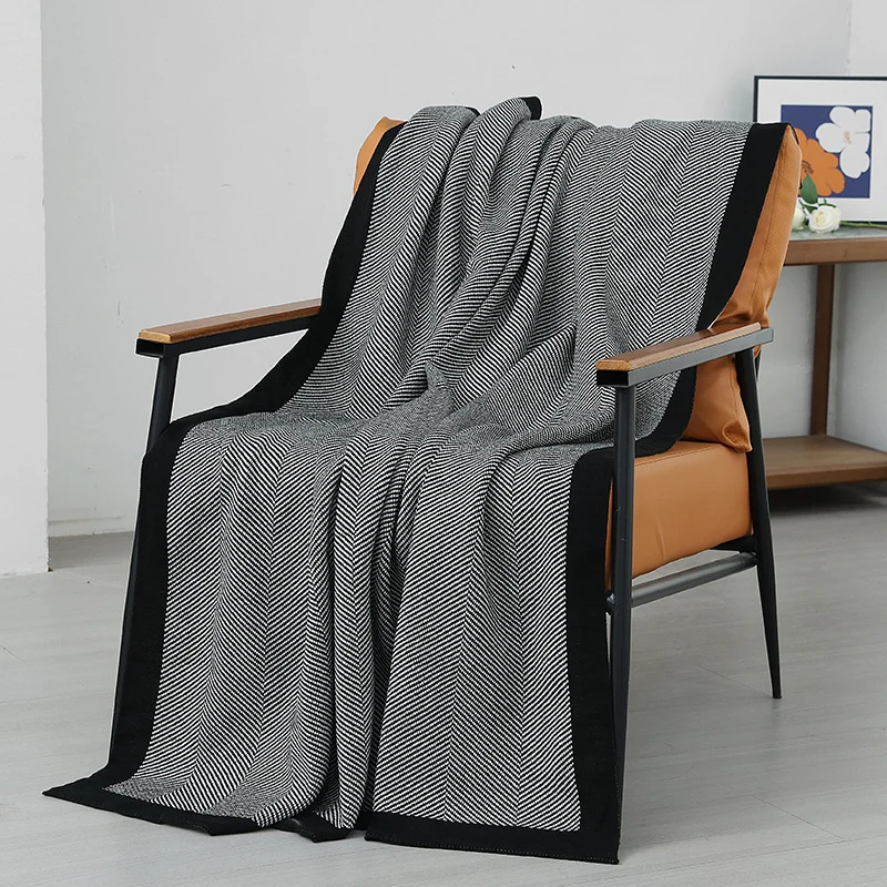 Hausdeko Gemütliche Strickdecke