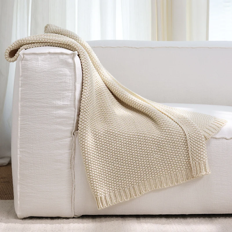 Strukturierter Stricksofa-Überwurf