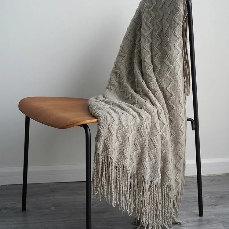 Strukturierte Strickdecke