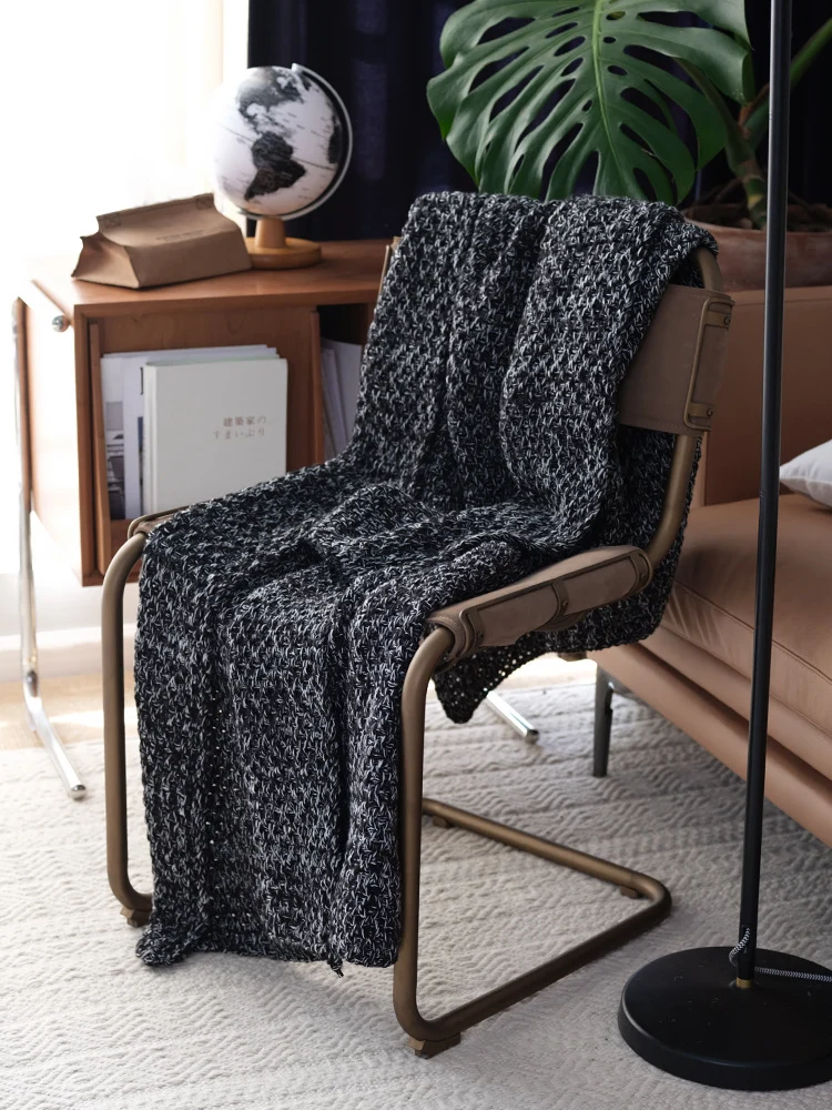 Gemütliche Strickwurfdecke