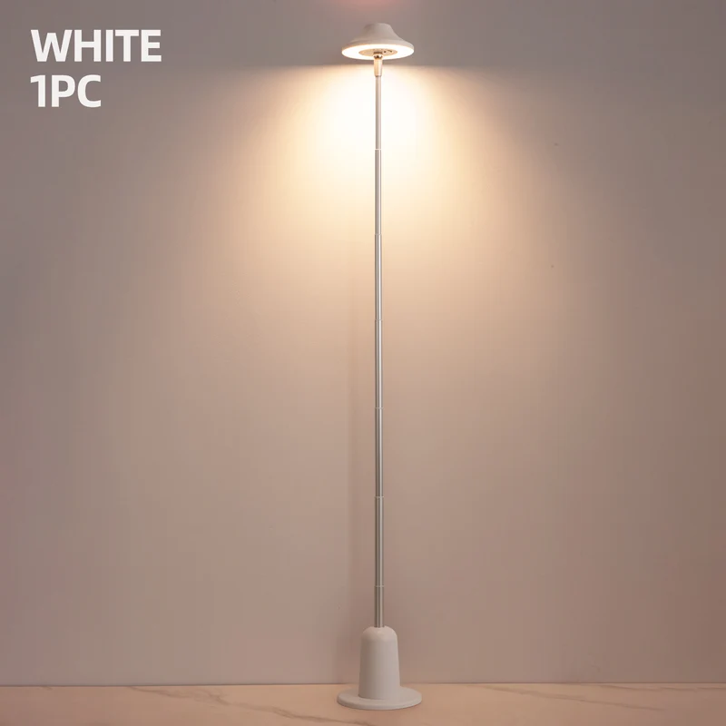 Elegante verstellbare Stehlampe