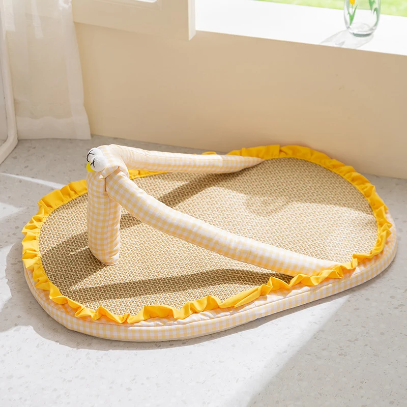 Atmungsaktive Haustiermatte aus Rattan, Sommer