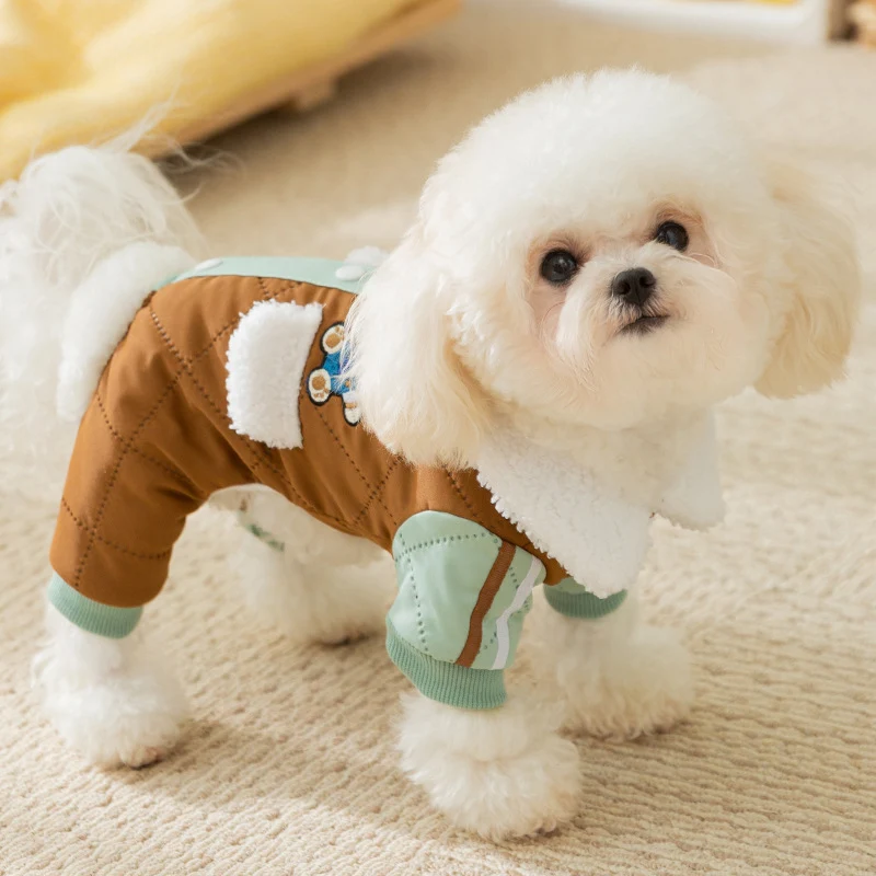 Winterjacke für kleine Hunde mit Taschen und Leine