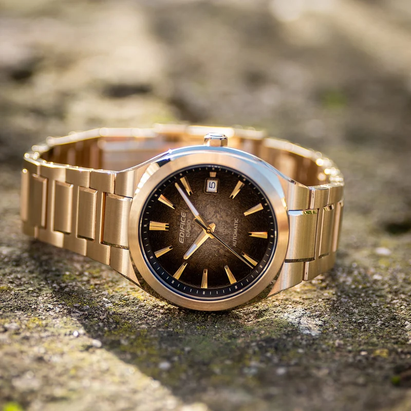 Casio EFK-200DG-5AER Edifice Herren Automatik • Saphirglas • Durchsichtiger Gehäuseboden