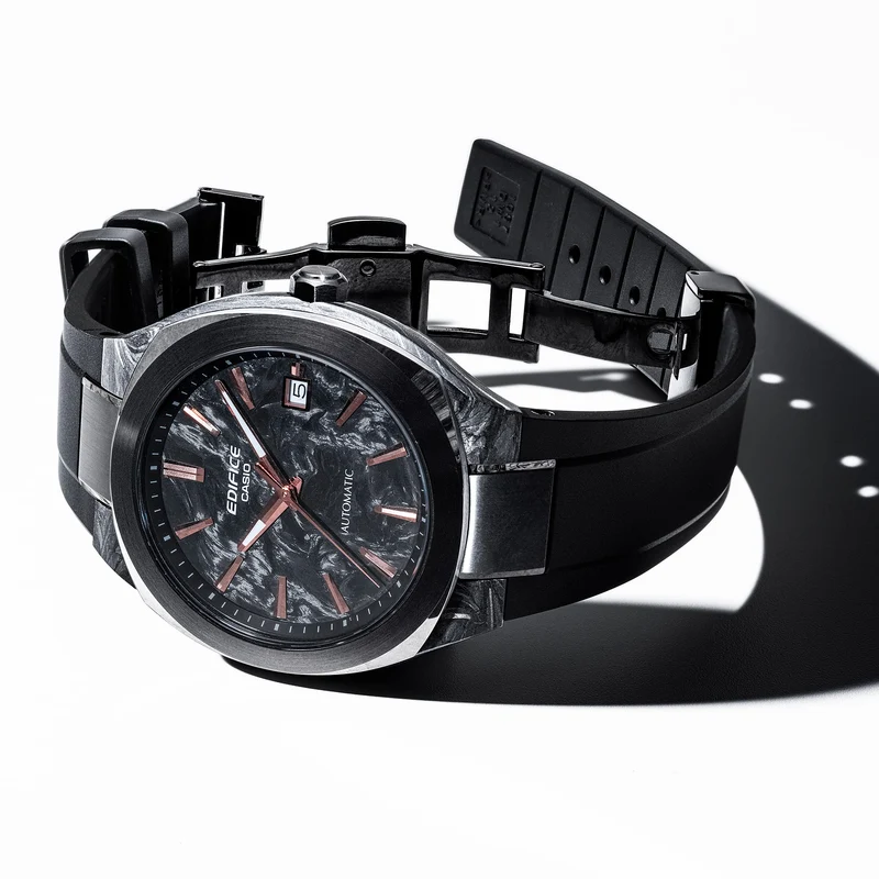 Casio EFK-200XPB-1AER Edifice Herrenuhr Schwarz • Automatikwerk Made in Japan • Forged Carbon Gehäuse