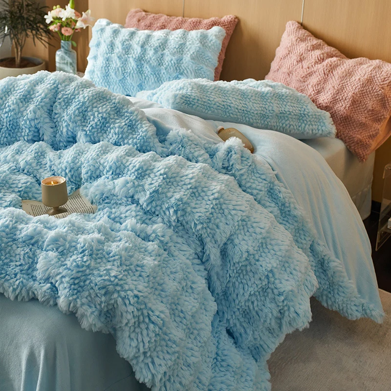 Hochwertiges Bettwäsche-Set aus Kaninchenfell-Fleece