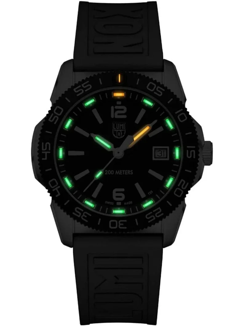 Luminox Pacific Diver XS.CA22M Herrenuhr Schwarz • Saphirglas • 20 ATM Wasserdicht