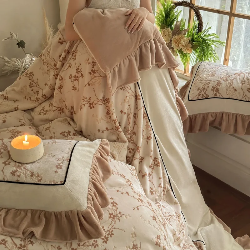 Bettwäsche-Set aus Milchfaser, 4-teilig, Blumenmuster