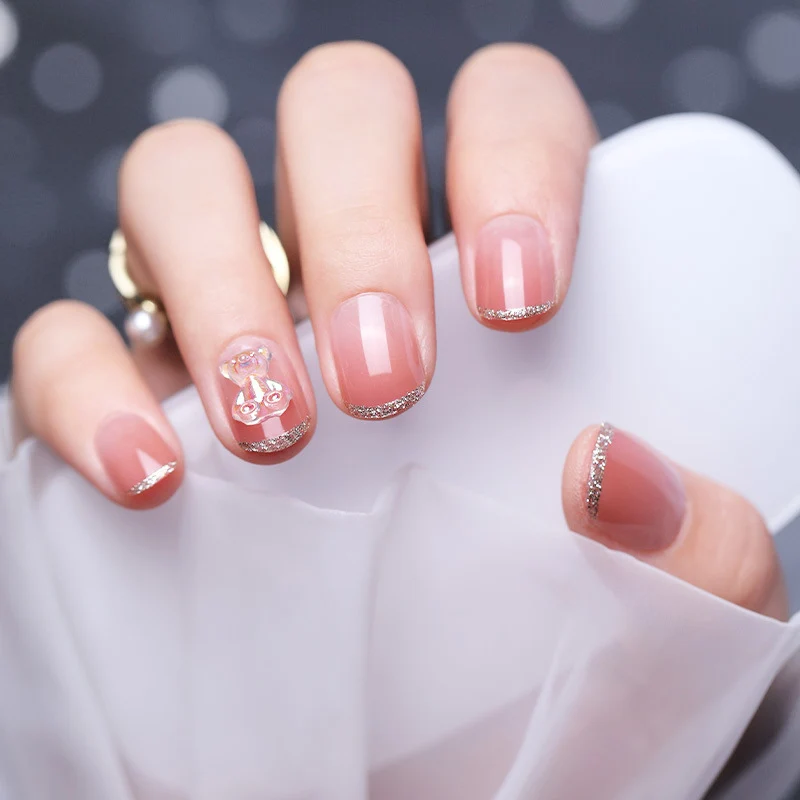 Elegante Glitter-Akzent Nagelkunst