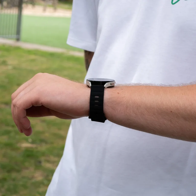 OnePlus Watch 4 - 47mm Outdoor Silikonarmband (Schwarz)