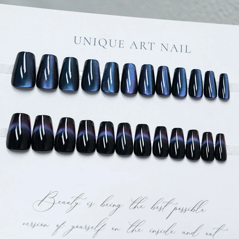 Elegantes Press-On Nagelkunstset mit Verlaufsfinish