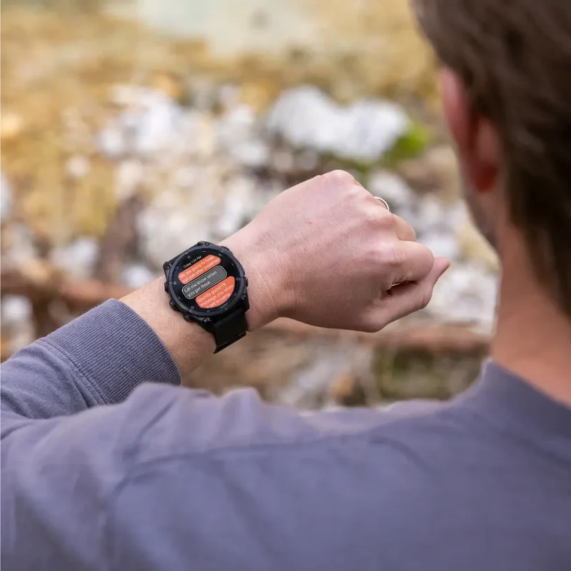 Garmin fenix 8 Sapphire AMOLED GPS Sportuhr (47mm)