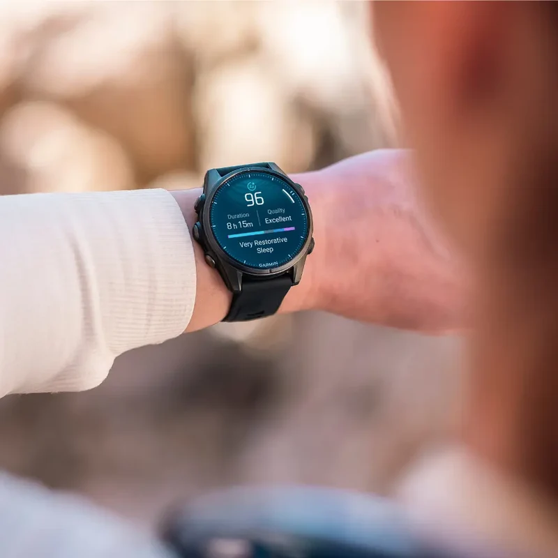 Garmin fenix 8 Sapphire AMOLED 43mm GPS Sportuhr