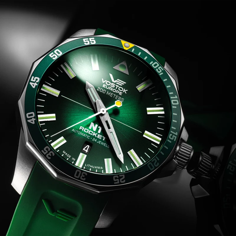 Vostok Europe Rocket N1 NH35A-225A710-SIGRE Herren Armbanduhr Grün • Automatikwerk • Limitierte Edition