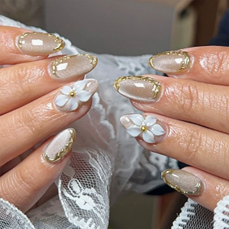 Dekorative Blumige Stiletto Druck-Nägel