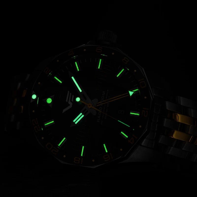 Vostok Europe Radio Room NH34-224A793 Herrenuhr Automatik • Saphirglas GMT • 20 Bar Wasserdicht
