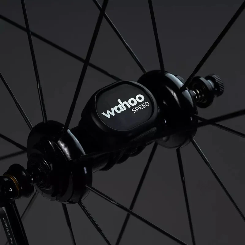 Wahoo ELEMNT BOLT v2 Bundle