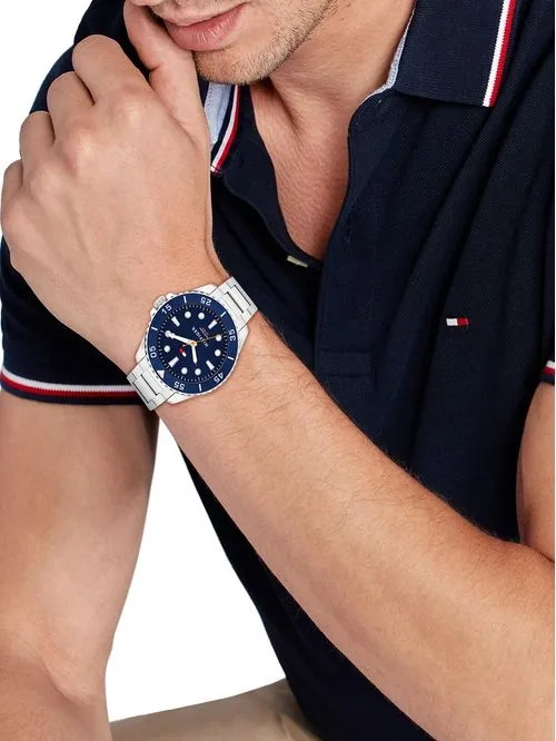 Tommy Hilfiger TH85 1792186 Herren Armbanduhr Silber • Chronograph mit Datumsanzeige • 5 BAR Wasserdicht