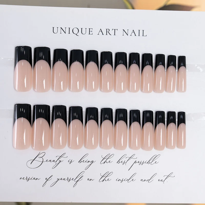 Künstlerisches langes Stiletto Press-On Nagelset