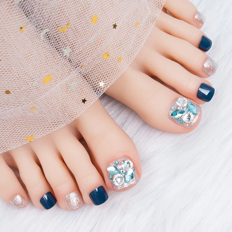 Künstlerische Edelstein Pediküre Nagelkunst