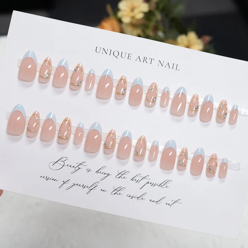 Künstlerische Französische Spitze Nagelkunst