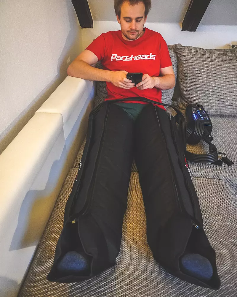 RecoFlow Recovery Boots mit Akku 6 Kammern Größe S