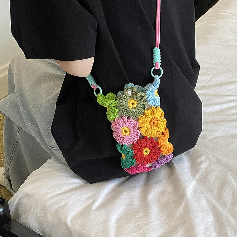 Florale gehäkelte Mini Tasche