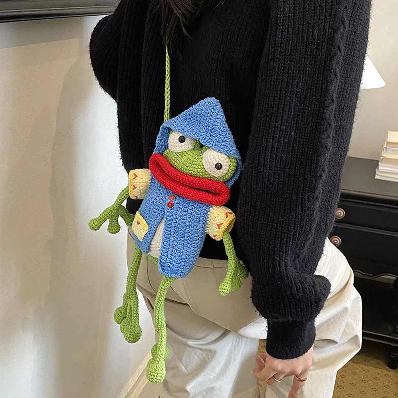 Handgefertigtes gehäkeltes Froschspielzeug