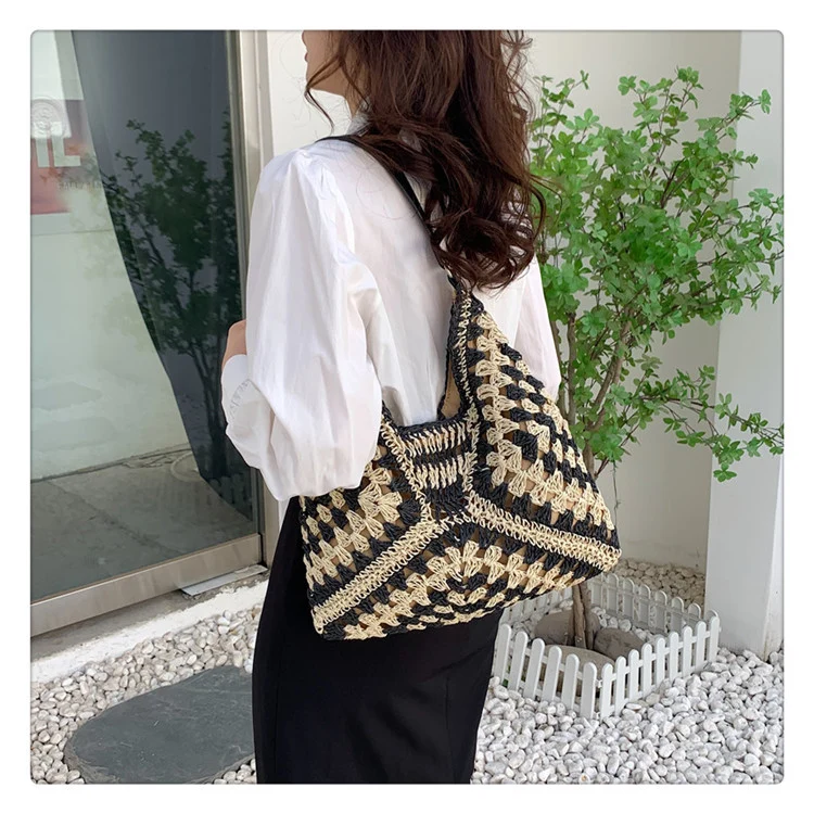 Handgefertigte Boho Häkel-Tasche