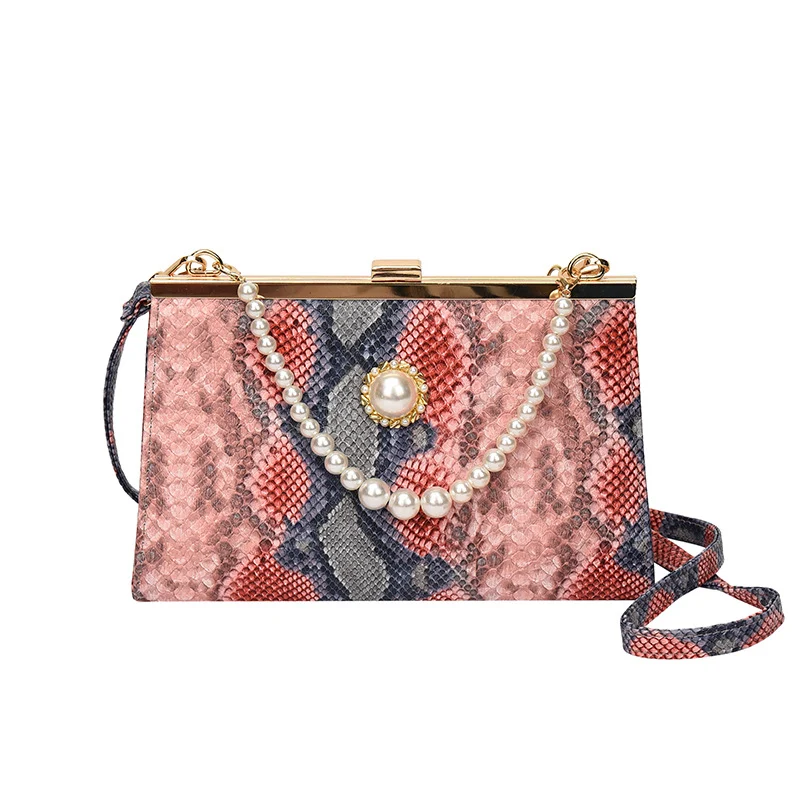 Elegante perlbesetzte Schlangenhaut-Clutch Tasche