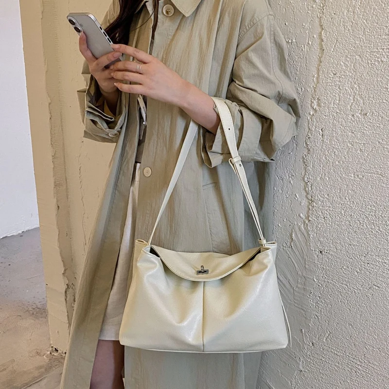 Minimalistische Leder Schultertasche
