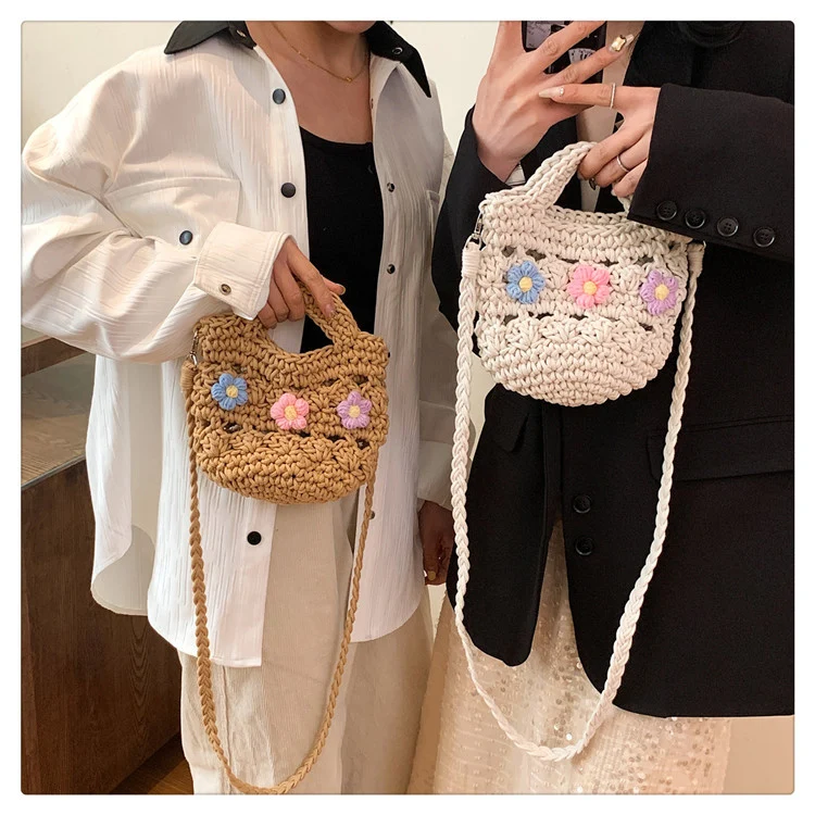 Blumenhäkelhandtasche
