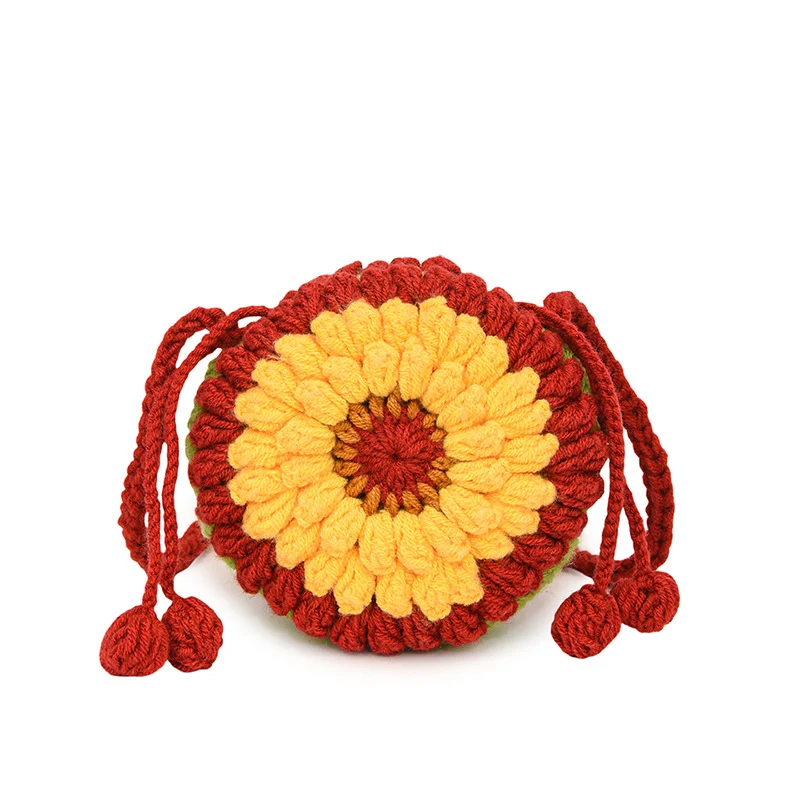 Süße gehäkelte Blumen Mini-Tasche