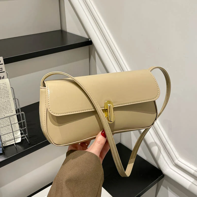 ModernMinimalistHandheldClutch