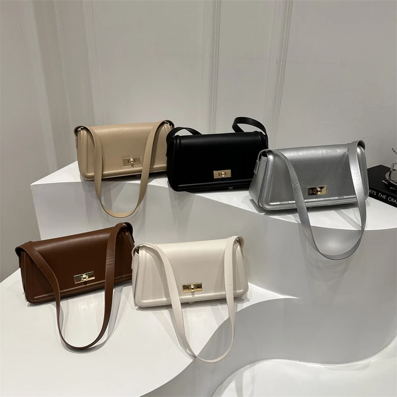 Moderne geometrische Handgelenk-Clutch