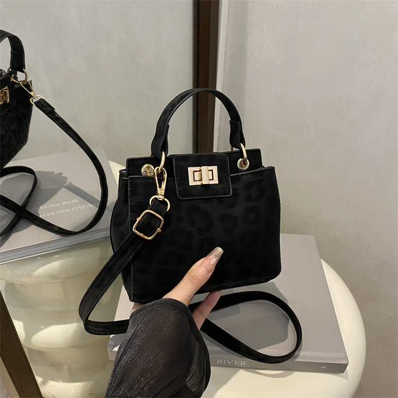 Elegante Strukturierte Mini-Handtasche