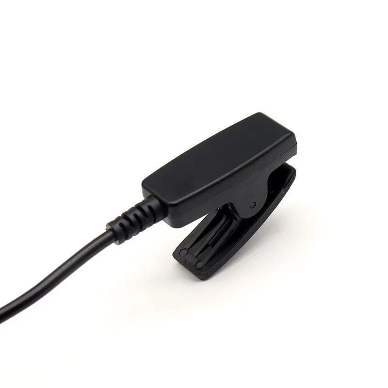 Garmin Forerunner 645 USB-C Anschluss Ladegerät
