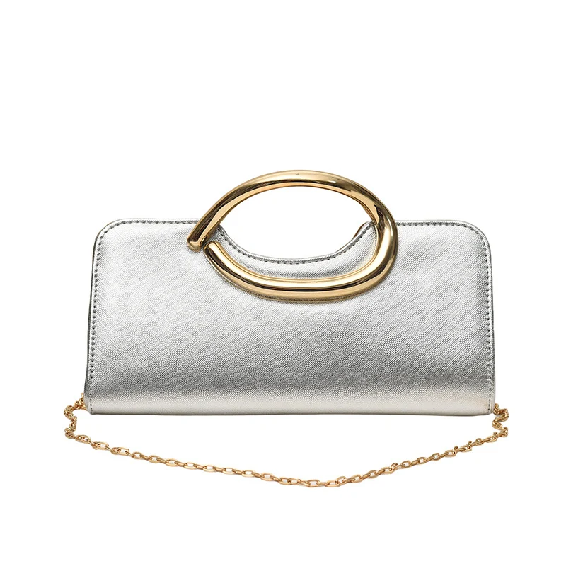 Elegante strukturierte Abend-Clutch