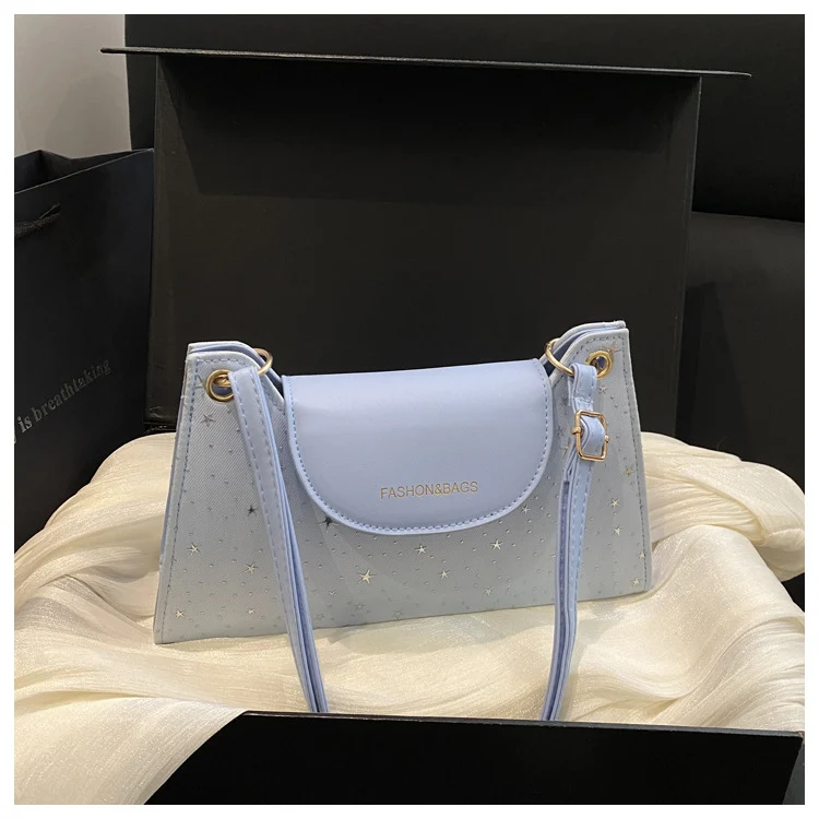Elegante sternverzierte Umhängetasche